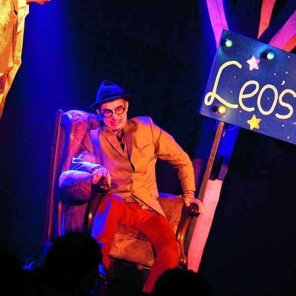Joost Hoonberg as Buschauffeur Bert.JPG
